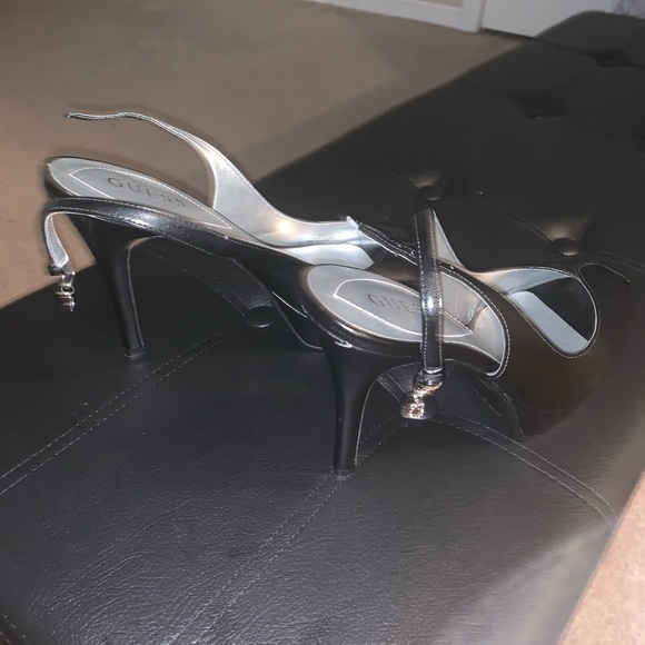 Brand New Guess Sandals - Picture 2 of 4